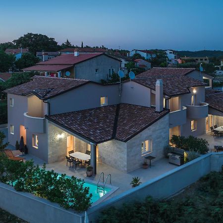 Vila Vanesa With Private Pool Near Rovinj - Open 2022 Rovinjsko Selo Exterior foto