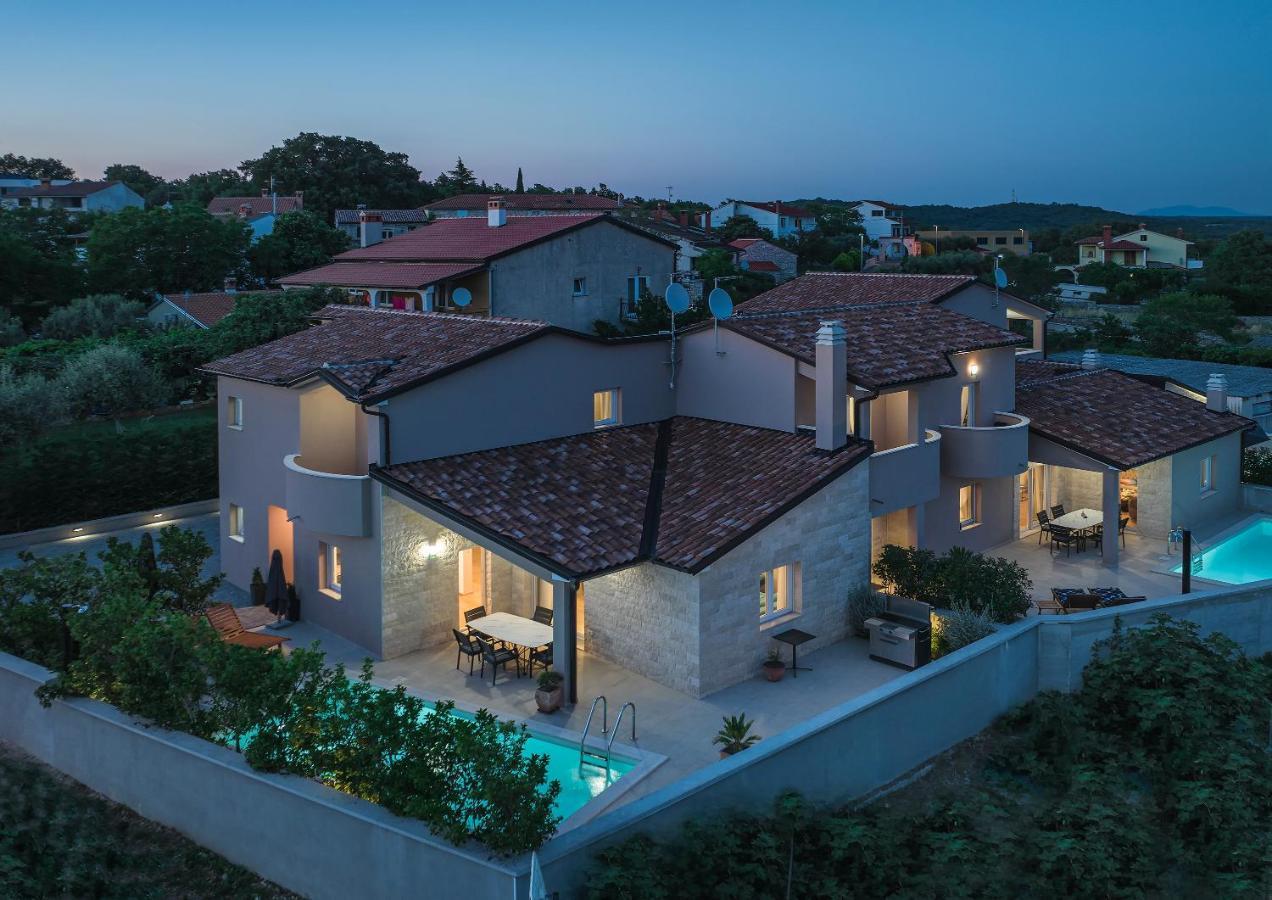 Vila Vanesa With Private Pool Near Rovinj - Open 2022 Rovinjsko Selo Exterior foto