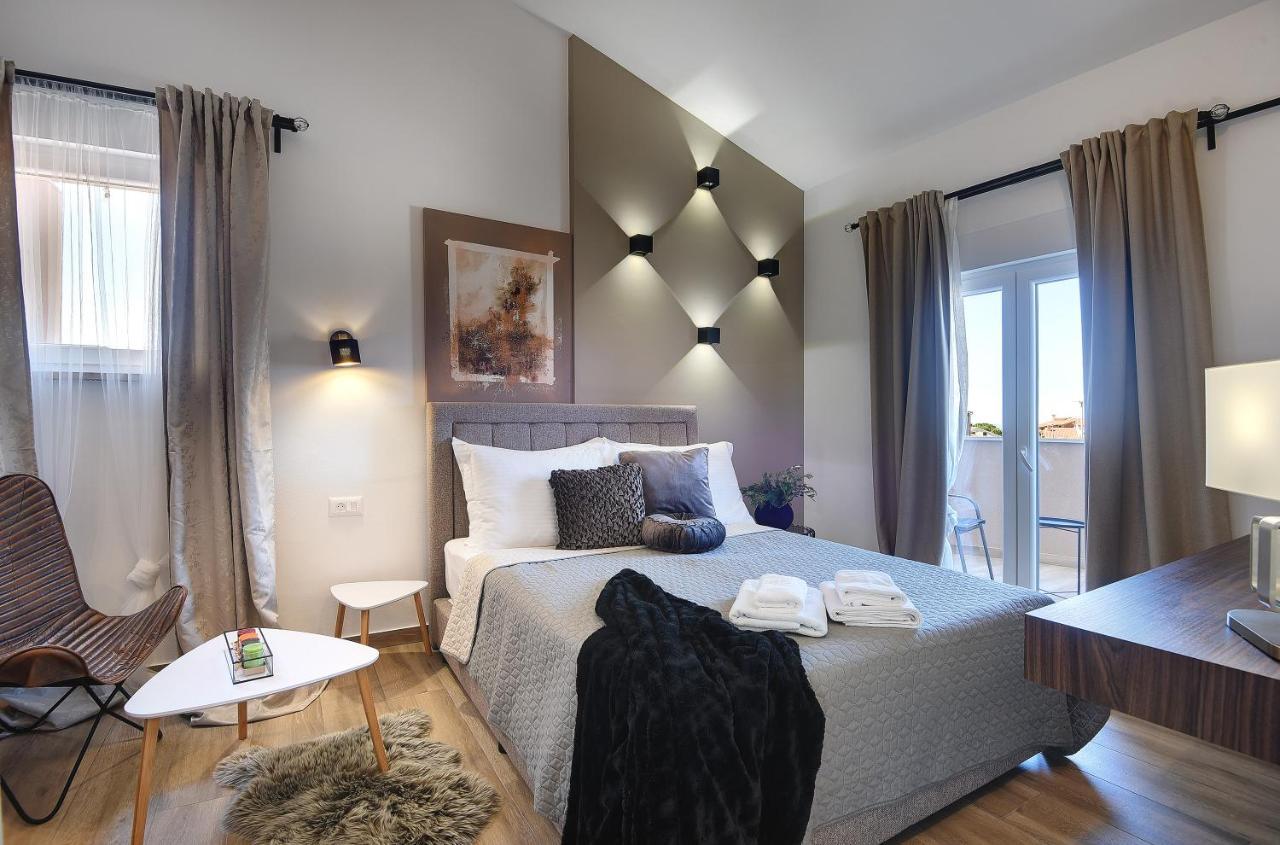 Vila Vanesa With Private Pool Near Rovinj - Open 2022 Rovinjsko Selo Exterior foto