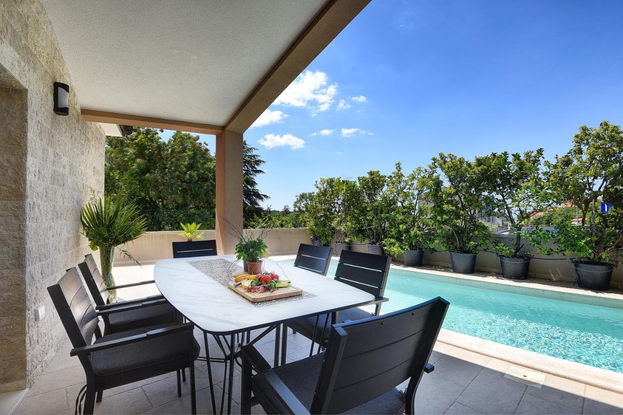 Vila Vanesa With Private Pool Near Rovinj - Open 2022 Rovinjsko Selo Exterior foto
