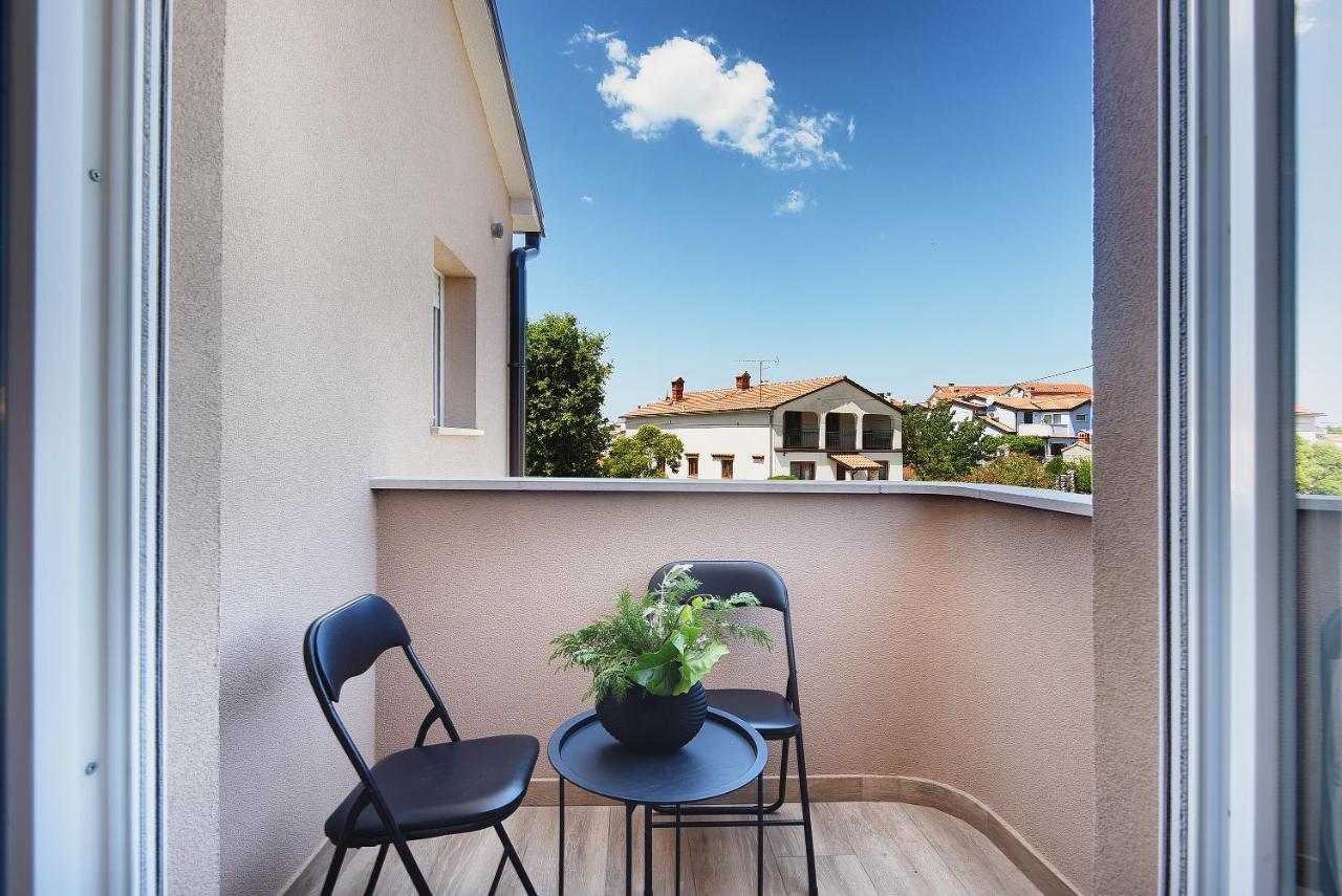 Vila Vanesa With Private Pool Near Rovinj - Open 2022 Rovinjsko Selo Exterior foto
