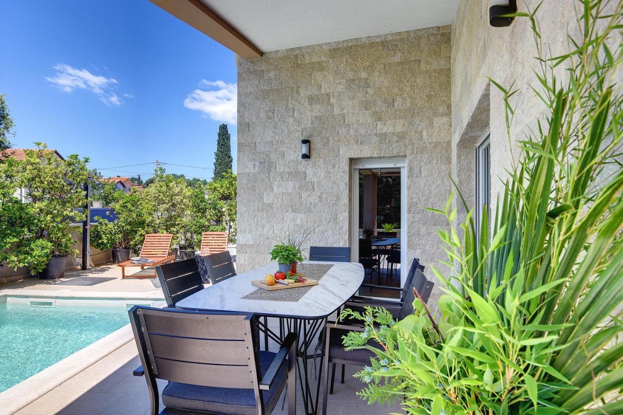 Vila Vanesa With Private Pool Near Rovinj - Open 2022 Rovinjsko Selo Exterior foto